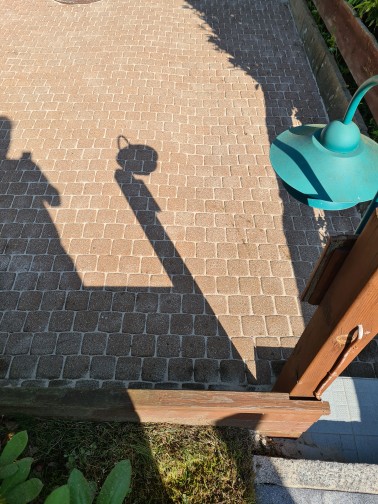 Lauenburger Altstadtpflaster von Unkraut befreien nachher Lauenburger Altstadtpflaster von Unkraut befreien nachher